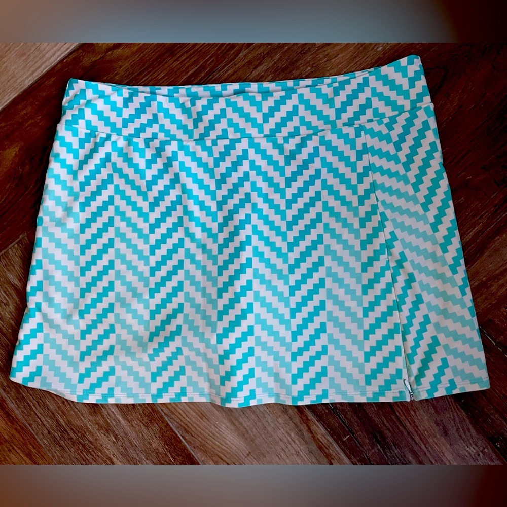 Jude Connally Morgan Blue White Abstract Print Skort Tennis Golf